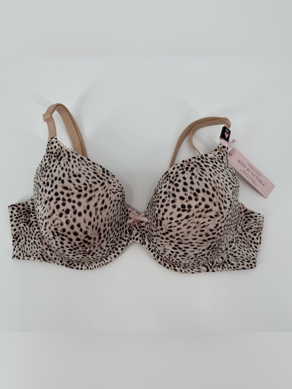 Victoria’s Secret Body By Victoria Lined Perfect Coverage Bra Animal Print 38C